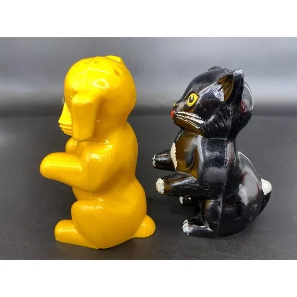 Vtg. Dog & Cat Anthropomorphic Salt and Pepper Shakers F&F Mold Die Works - Picture 4 of 8